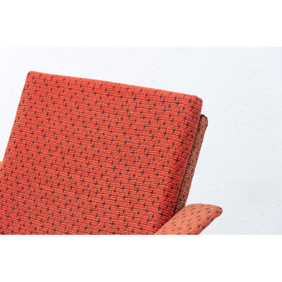 Image 1 of Fauteuil vintage en hêtre et tissu par Jaroslav Šmídek, Tchécoslovaquie années 1960