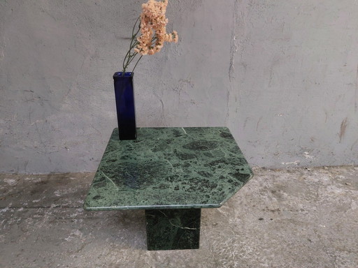 Table basse en marbre vert