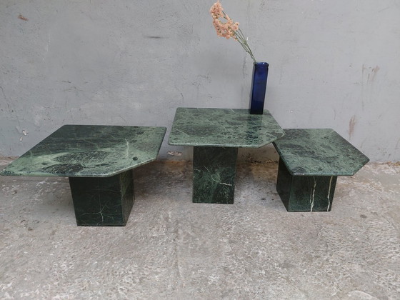 Image 1 of 3 X Tables basses en marbre vert