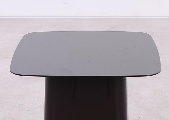 Image 1 of Table d'appoint en métal Vitra Noir