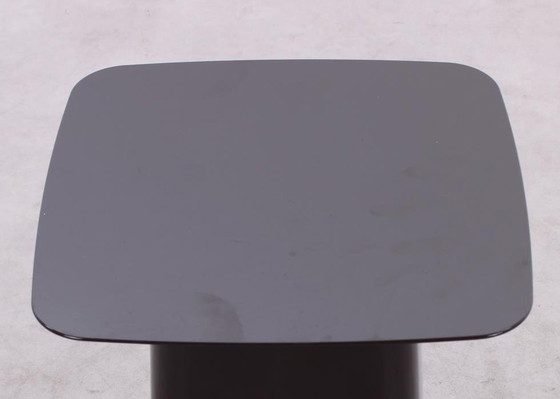 Image 1 of Table d'appoint en métal Vitra Noir