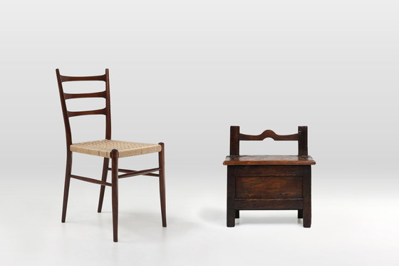 Image 1 of Tabouret français ancien en bois avec rangement