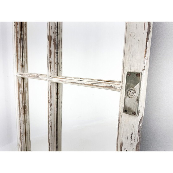 Image 1 of Fenêtre vintage en bois transformée en miroir
