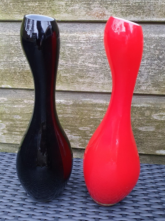 Image 1 of Deux vases vintage en verre