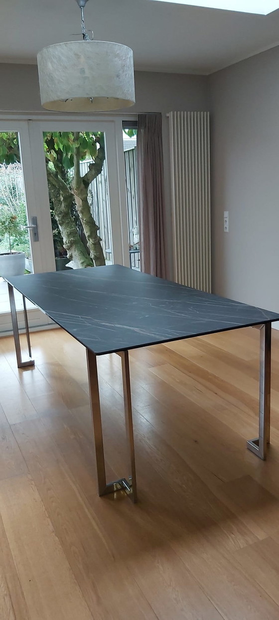 Image 1 of Table de salle à manger design avec plateau en pierre céramique