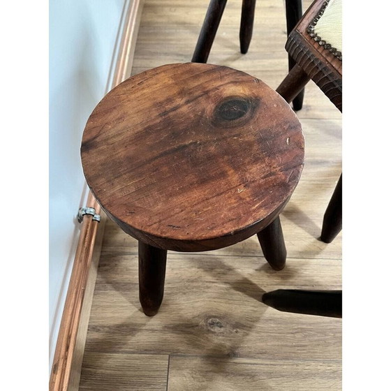 Image 1 of Ensemble de 4 tabourets tripodes vintage recouverts de peau de vache