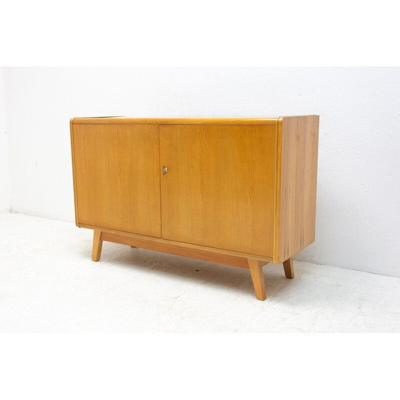 Image 1 of Buffet vintage en bois de hêtre et verre opaxite par Hubert Nepožitek et Bohumil Landsman pour Jitona, 1960