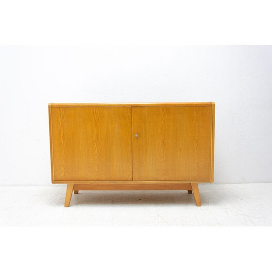 Image 1 of Buffet vintage en bois de hêtre et verre opaxite par Hubert Nepožitek et Bohumil Landsman pour Jitona, 1960