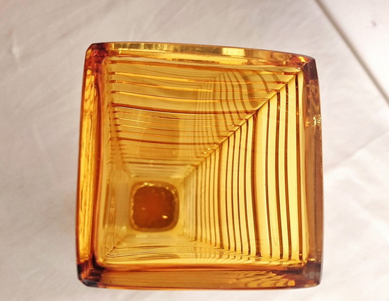 Image 1 of Vase Vintage en cristal avec base en argent