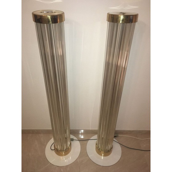 Image 1 of Paire de lampadaires d'art moderne en laiton et verre de Kamenicky Senov 1960