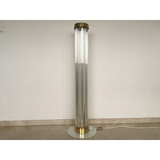 Image 1 of Paire de lampadaires d'art moderne en laiton et verre de Kamenicky Senov 1960