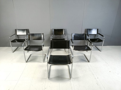 Chaises de salle à manger en porte-à-faux de Linea Veam, 1980S