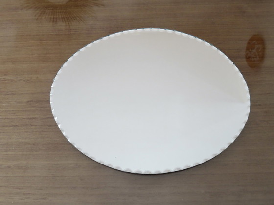 Image 1 of Miroir Ovale Biseauté À Poser