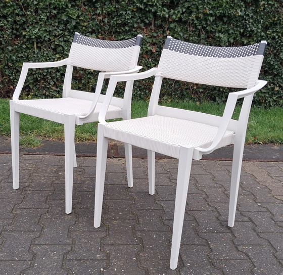 Image 1 of 2 Jouer avec les chaises Dedon de Philppe Starck et Eugeni Quitllet