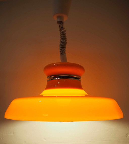 Lampe suspendue de l'ère spatiale, modèle champignon orange, 1970