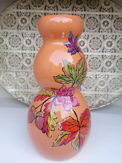 Vase peint à la main / dessiné, Artiste Evalien Ritmeester