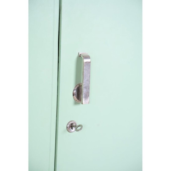 Image 1 of Armoire à trois portes Bauhaus turquoise vintage par Vichr, Tchèque 1930