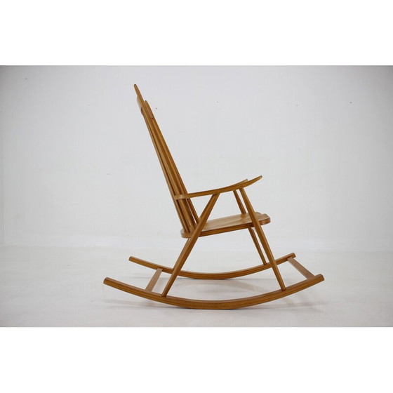 Image 1 of Fauteuil à bascule vintage en hêtre par Varjosen Puunjalostus pour Uusikylä, Finlande années 1960
