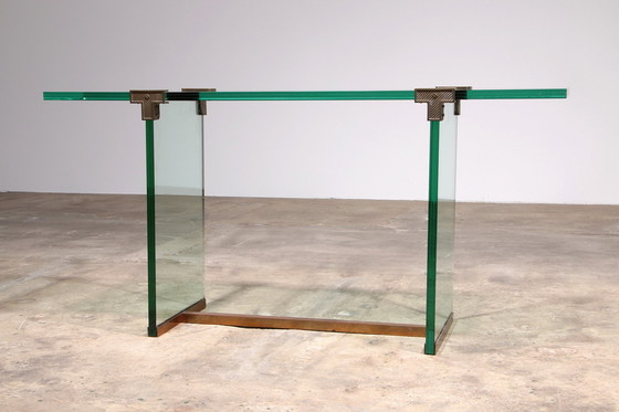 Image 1 of Table d'appoint modèle T30 par Peter Ghyczy - 1970S Design