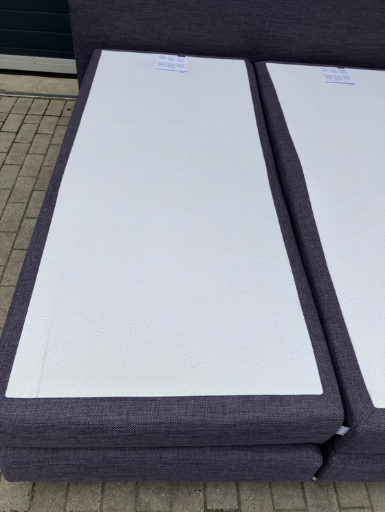 Image 1 of Original Auping Boxspring 180X200 Très bon état ! Matelas et surmatelas inclus