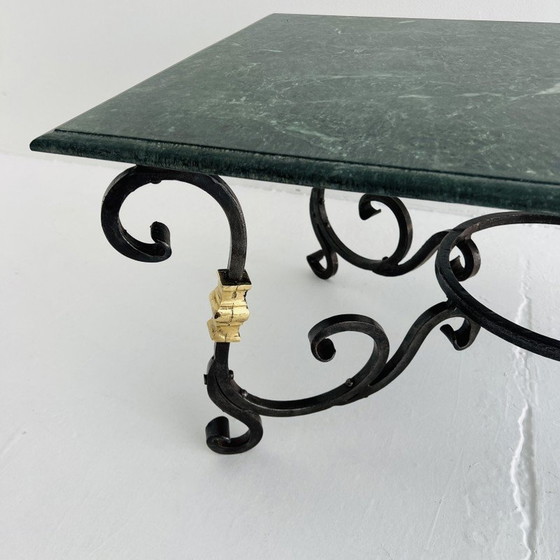 Image 1 of Table basse vintage en fer, laiton et marbre par Raymond Subes