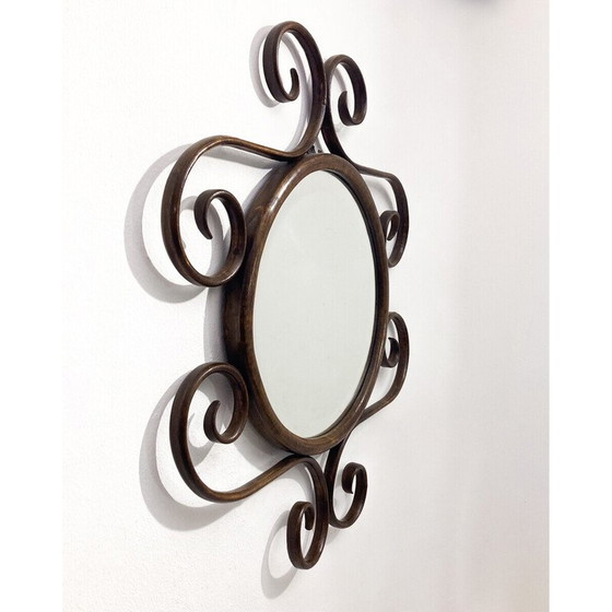 Image 1 of Miroir vintage en bois courbé pour Thonet, Tchécoslovaquie 1900