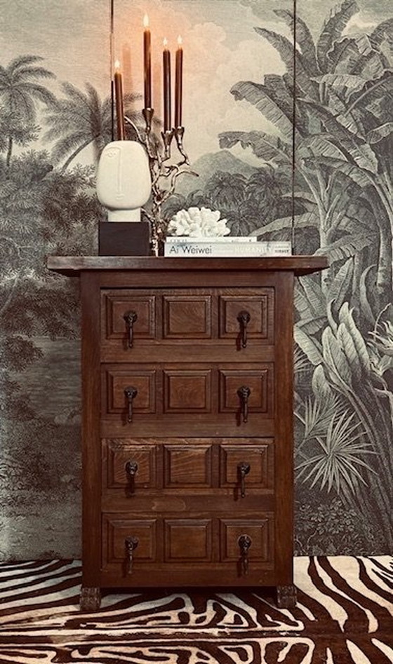 Image 1 of Armoire à tiroirs en chêne espagnol Brutalist Dresser