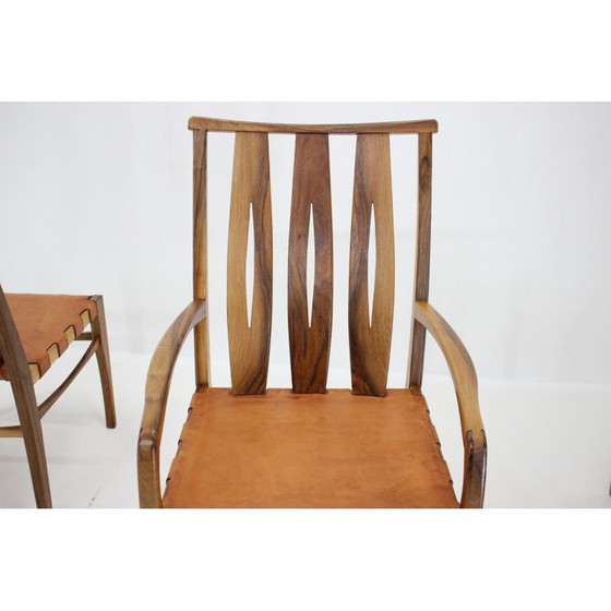 Image 1 of Ensemble de 6 chaises de salle à manger vintage en noyer et cuir par William Pagden, 2001