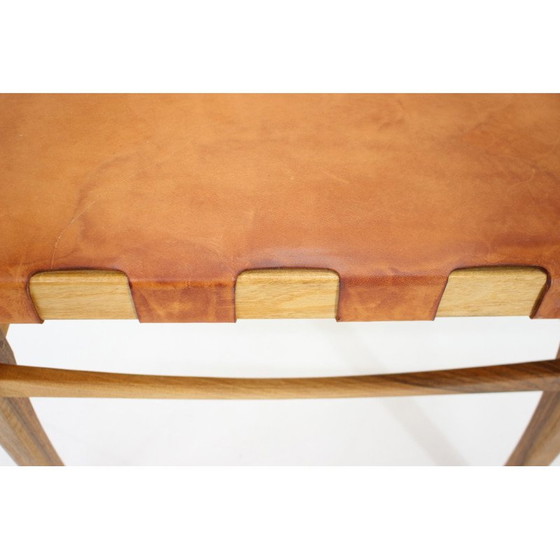 Image 1 of Ensemble de 6 chaises de salle à manger vintage en noyer et cuir par William Pagden, 2001