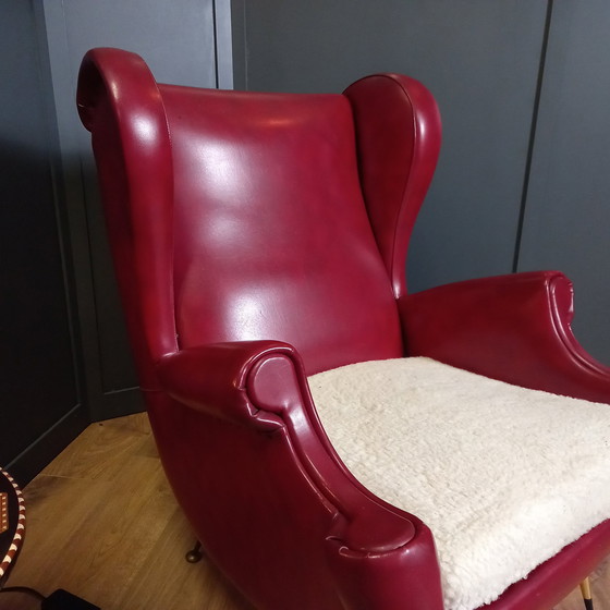 Image 1 of Fauteuil italien au design vintage