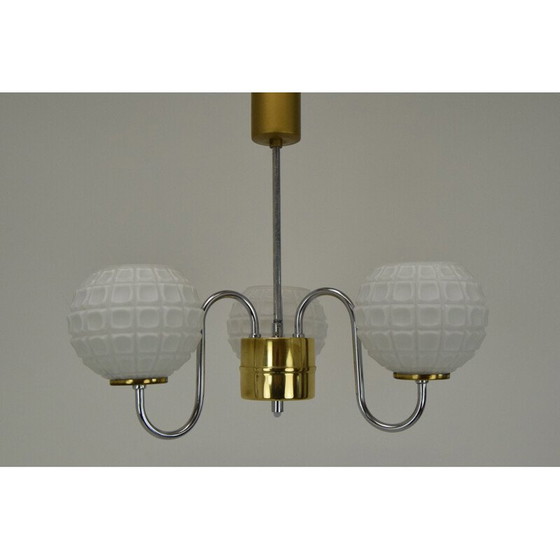 Image 1 of Lustre vintage en verre, chrome et laiton par Lidokov, Tchécoslovaquie 1960