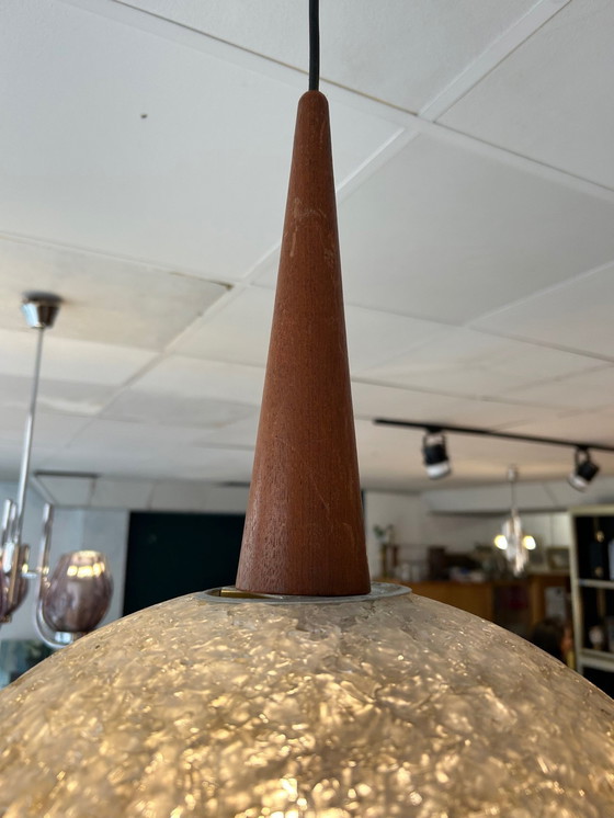 Image 1 of Lustre En Résine Et Teck 1960