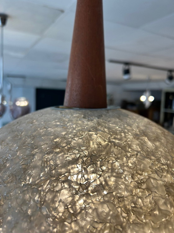 Image 1 of Lustre En Résine Et Teck 1960