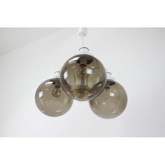 Image 1 of Lustre vintage en verre fumé, métal laqué et laiton par Drukov, Tchécoslovaquie 1970