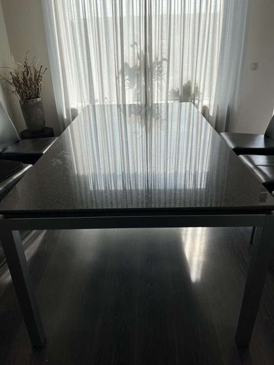 Image 1 of Table en granit noir 190X100X75