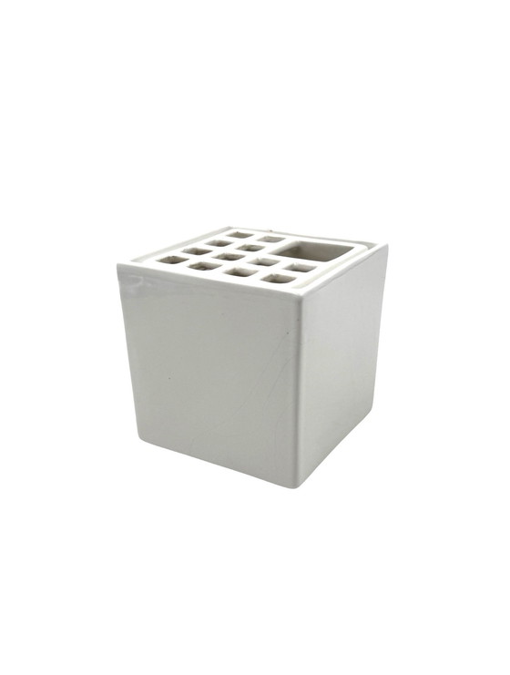 Image 1 of Studio Opi, White Space Age Mod. Ikebana Vase / Cendrier en céramique, Gabbianelli Italie Ca. 1970