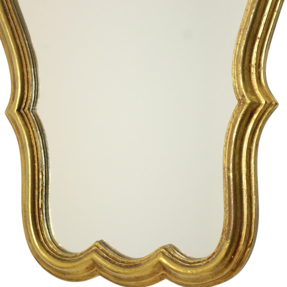 Image 1 of Petit miroir baroque à feuilles d'or