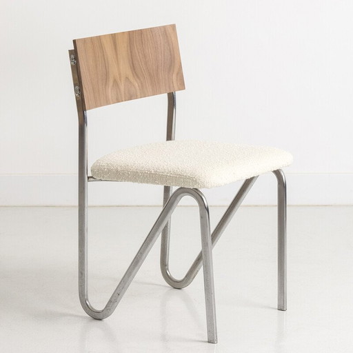 Ensemble de 4 chaises vintage avec structure en acier chromé et dossier en noyer