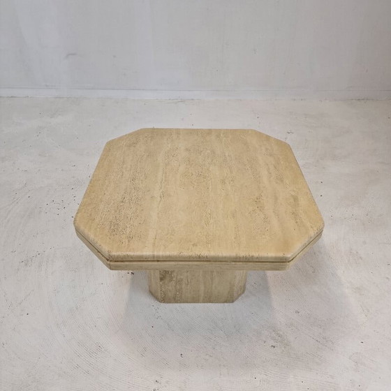Image 1 of Table basse vintage italienne en travertin, 1980