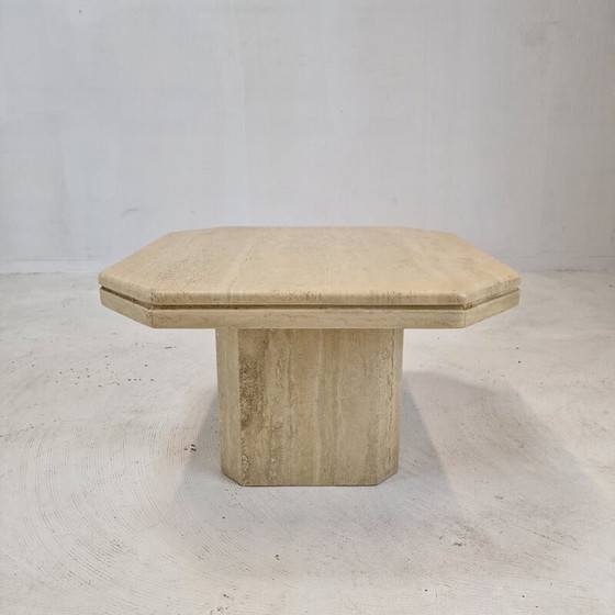 Image 1 of Table basse vintage italienne en travertin, 1980
