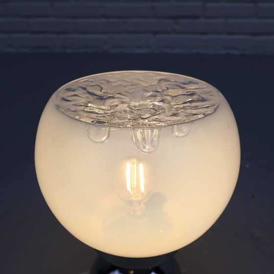 Image 1 of Lampe de table italienne en verre de l'ère spatiale