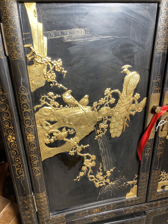 Image 1 of Armoire asiatique