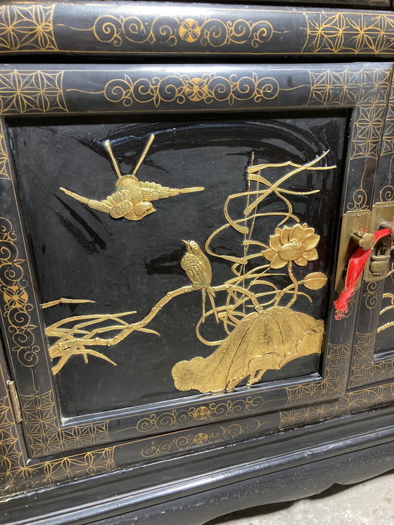 Image 1 of Armoire asiatique