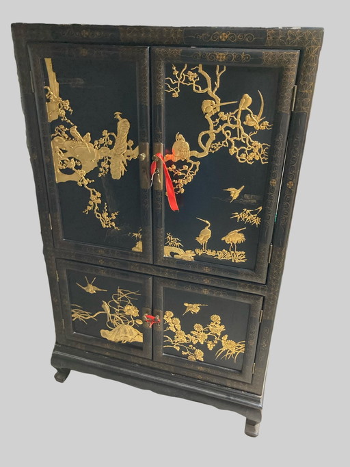 Armoire asiatique