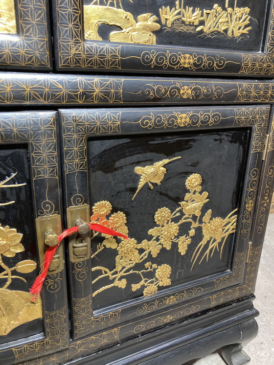 Image 1 of Armoire asiatique