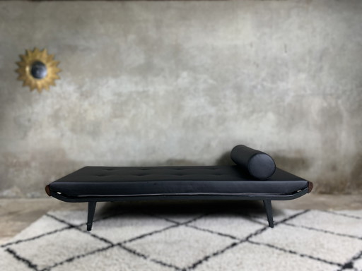 Cleopatra Day Bed By Andre Cordemeyer For Auping