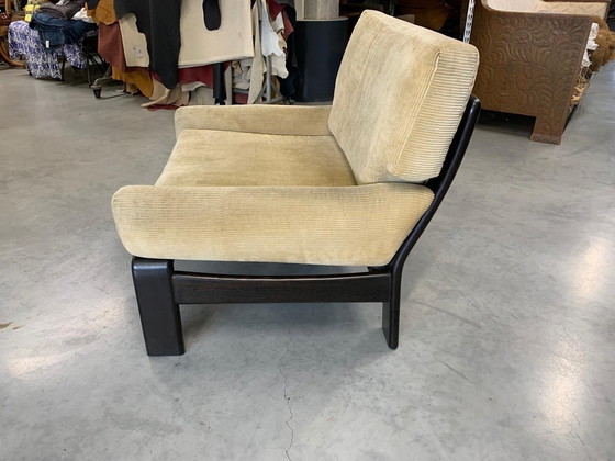 Image 1 of Fauteuil Mid Century en tapisserie d'origine