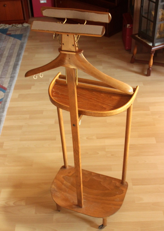 Image 1 of 1930S Valet Stand Valet Silencieux Portemanteau sur roulettes