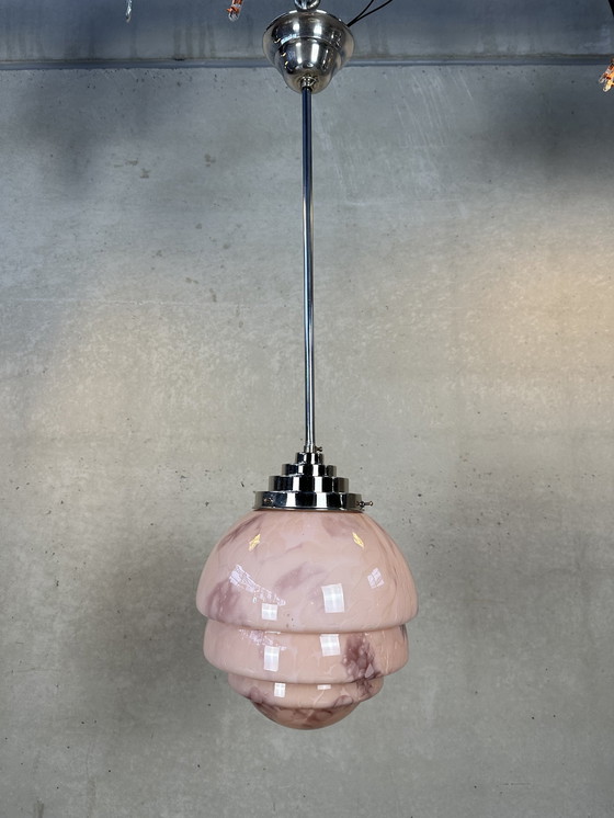 Image 1 of Lampe suspendue Art Déco - Opaline rose et chrome