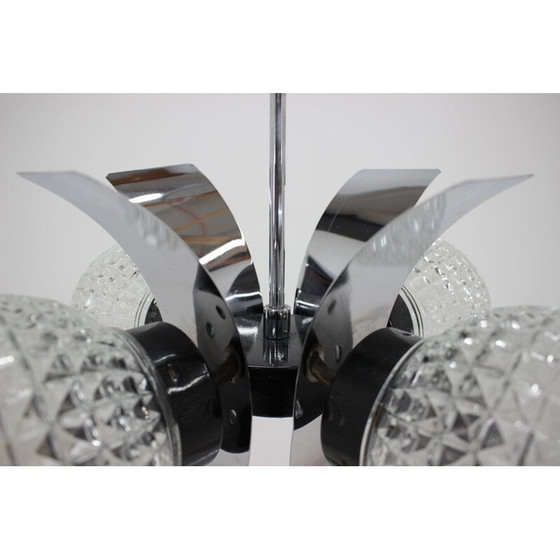 Image 1 of Lustre vintage pour Elektroinstala Děčín en verre et métal 1970.